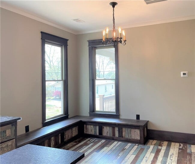 Photo - 185 W Moreno St House