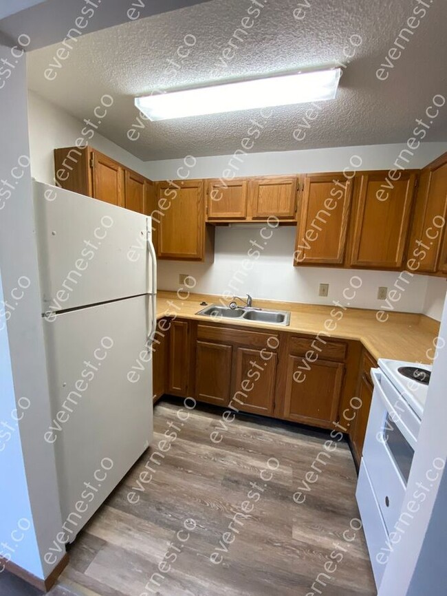 Building Photo - 4145 Karl Rd