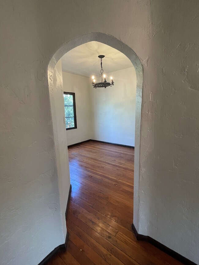 Villa Monterey Apartments Apartments in Los Angeles, CA