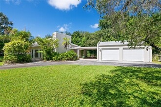 Building Photo - 12200 SW 74th Ct