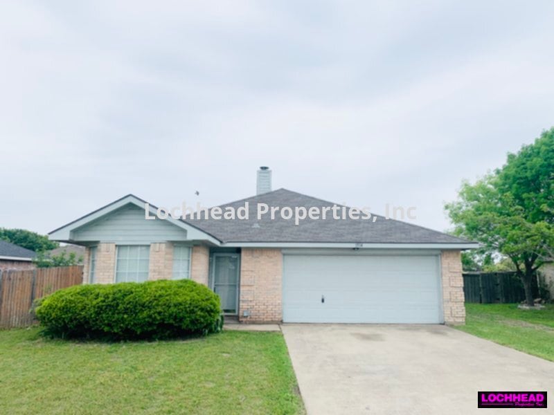 1514 S Rockwall Ave, Terrell, TX 75160 House Rental in Terrell, TX