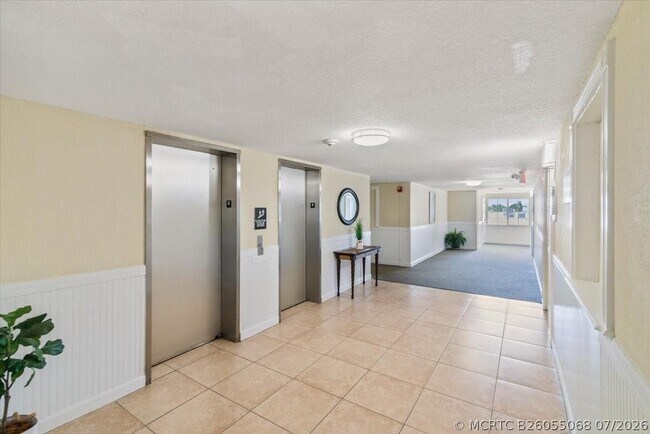 Building Photo - 1515 E Broward Blvd