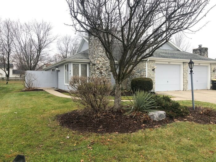Primary Photo - 4615 Arlington Pkwy S
