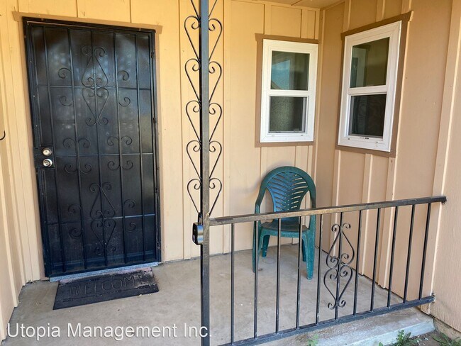 Foto del edificio - 3 br, 2 bath House - 38905 2nd St. East
