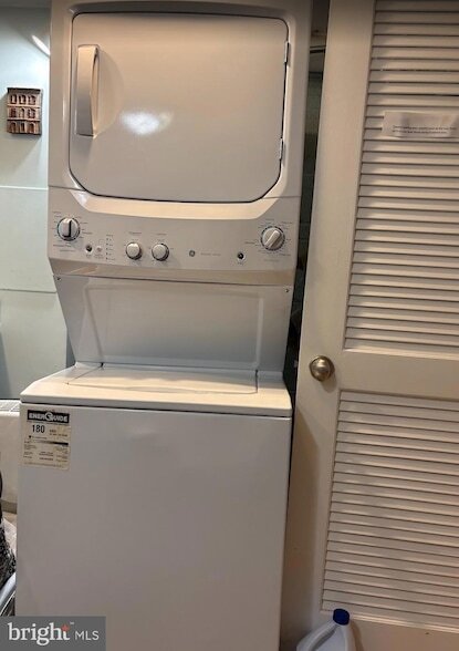 Foto del edificio - 2313 N Tracy St