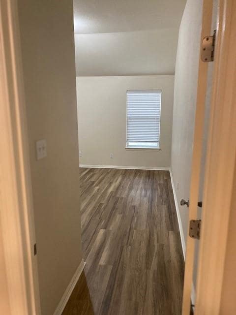 Foto del edificio - 20800 Bellerive Dr