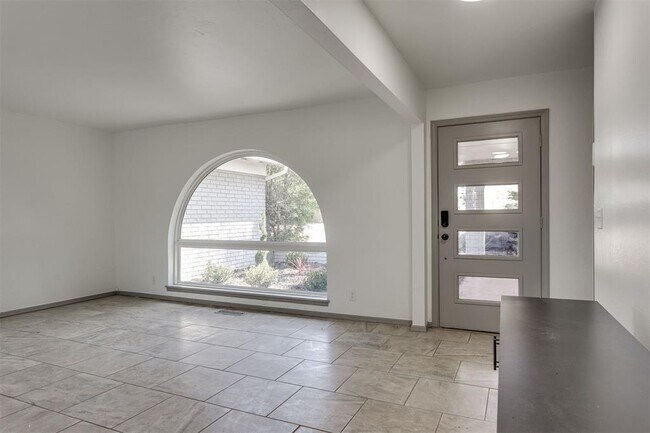 Foto del edificio - 2621 NW 121st St