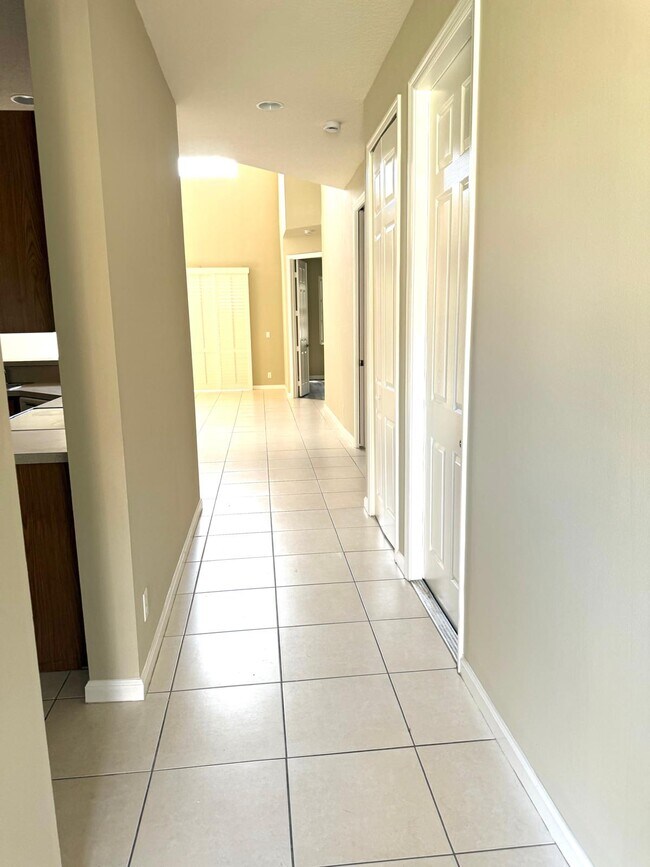 Foto del edificio - 9209 Wentworth Ln