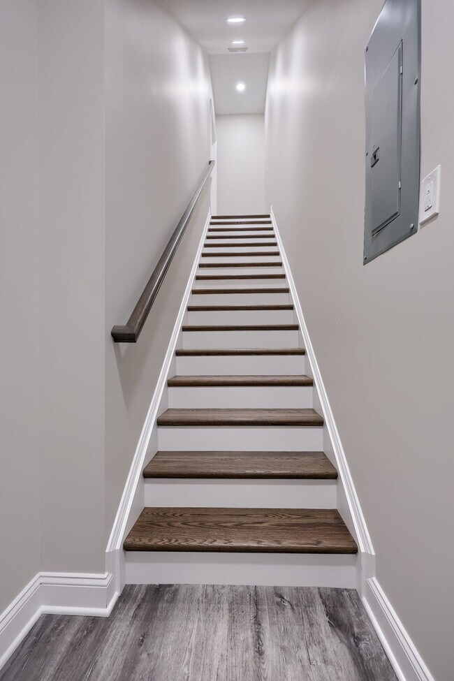 Foto del edificio - 231 E Main St