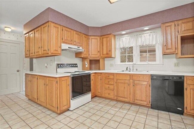Foto del edificio - 501 Lambert Rd