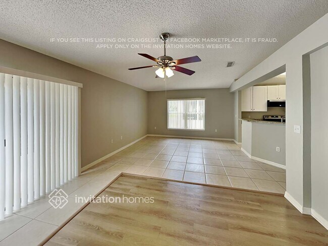 Foto del edificio - 2100 Brookshire Cir