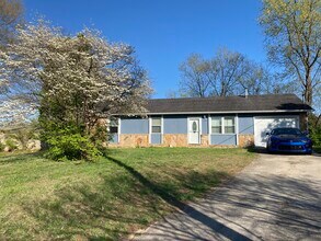 Building Photo - 1058 Dalton Ln