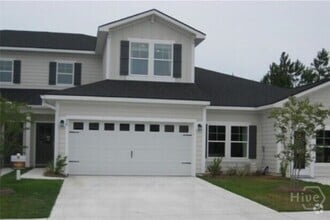 Building Photo - 131 Lower Creek Dr