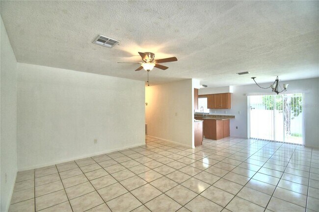 Foto del edificio - 914 Grape Ave