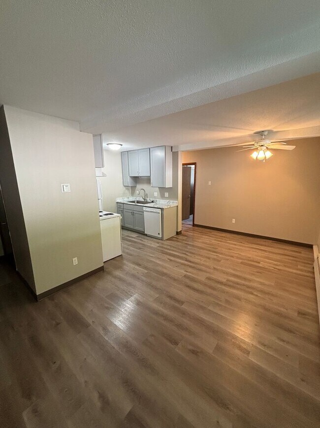 Foto del interior - Live at The Oaks of West Saint Paul | Spacious & Comfortable Living