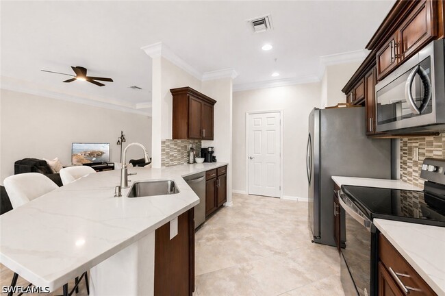 Building Photo - 12850 Carrington Cir
