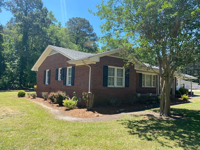 Foto del edificio - 5829 Shiloh Church Rd