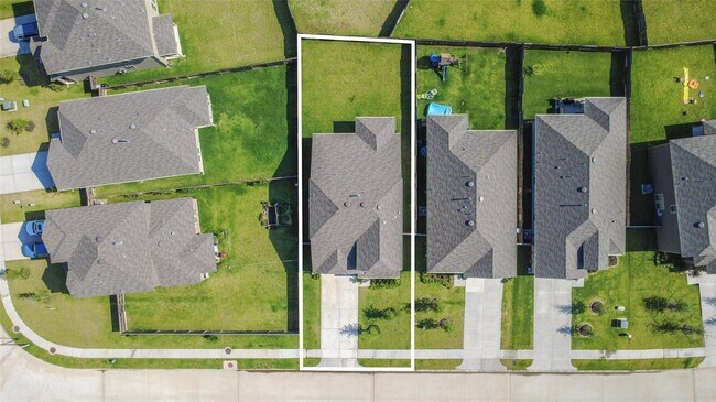 Building Photo - 14817 Ash Landing Dr