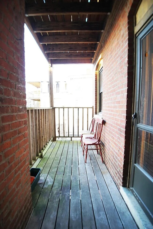 Foto del edificio - 369 Centre St