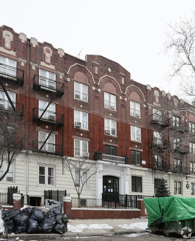 Building Photo - 1581 President St