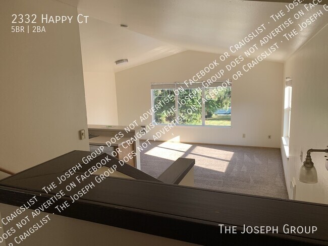 Foto del edificio - 2332 Happy Ct