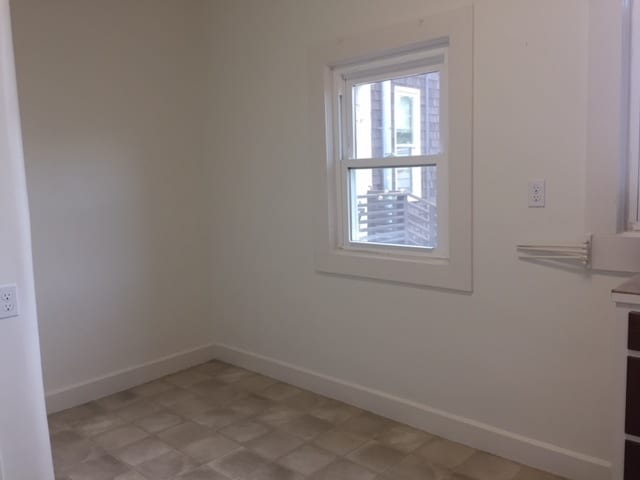 Building Photo - 616 Shrader St