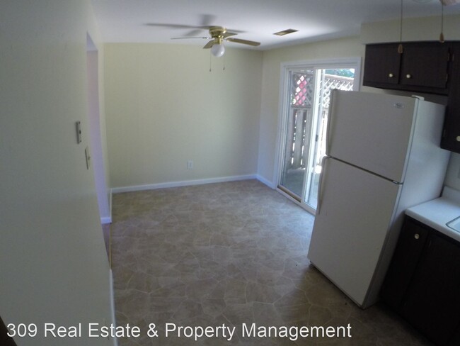 Building Photo - 1513-1519 Sara Ln