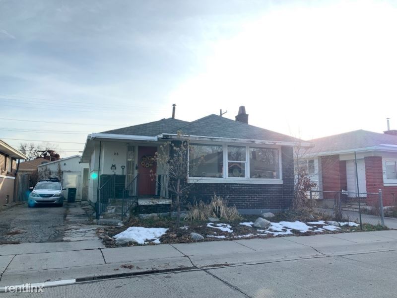 Foto principal - 2 br, 1 bath House - 148 EAST HAMPTON AVE