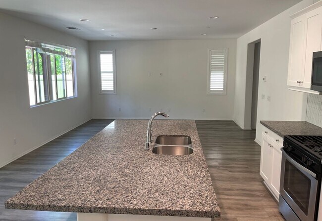 Foto del edificio - 2816 Palma Cir