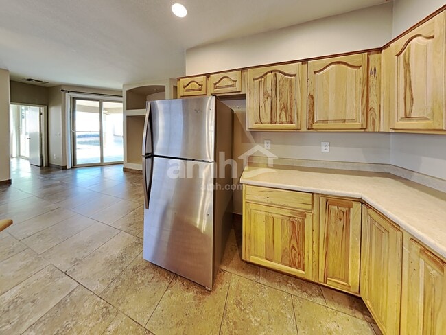 Foto del edificio - 12566 W Cheery Lynn Rd