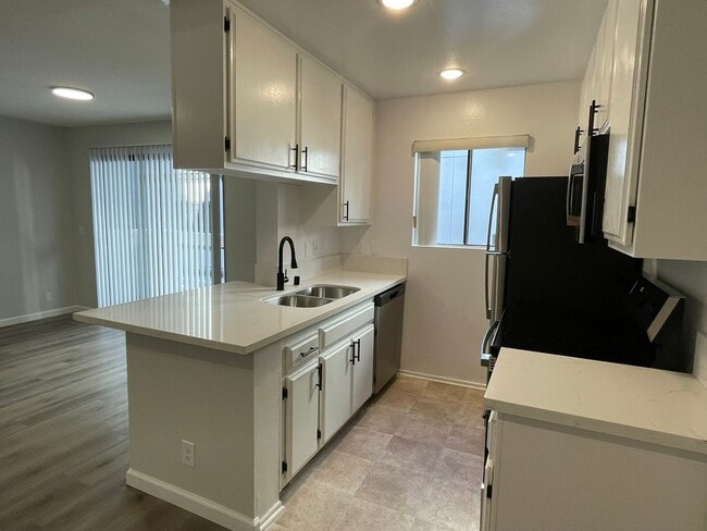 Interior Photo - 132 Clark Dr