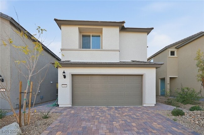 Building Photo - 5401 Lynn Crk Ave