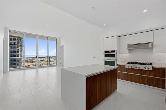 Foto del edificio - 400 Central Ave