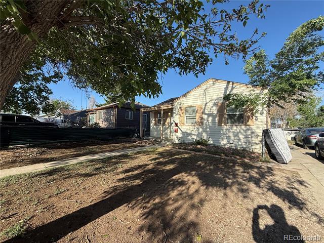 Building Photo - 1349 Kenton St