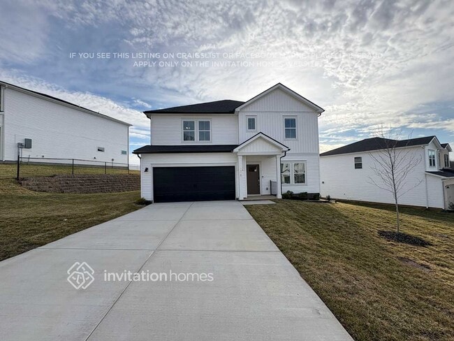 Building Photo - 1318 Bluffton Cir