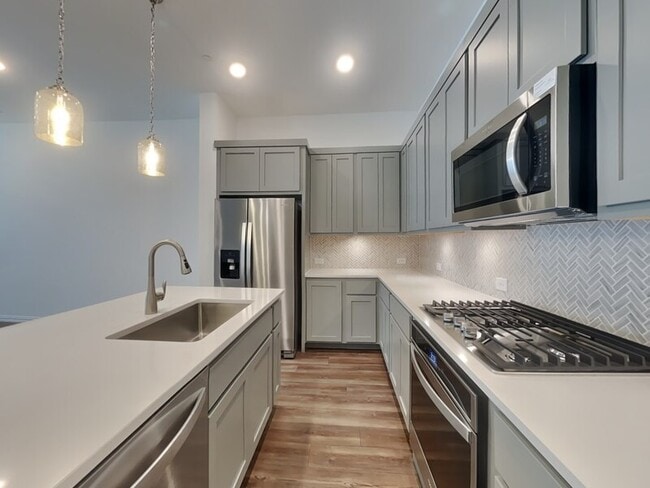 Foto del edificio - 1069 Keene Rdg Dr