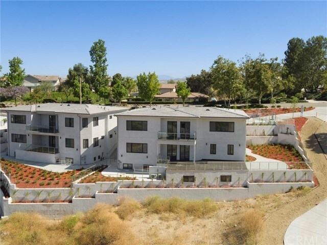 Building Photo - 7262 Lake Crest Ln