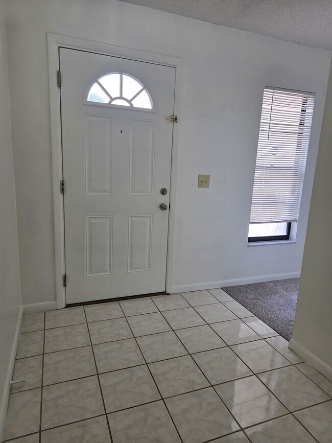 Foto del edificio - Spacious 3/2/2 in Citrus Springs!!!