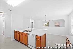 Building Photo - 9515 Autumn Run Ln