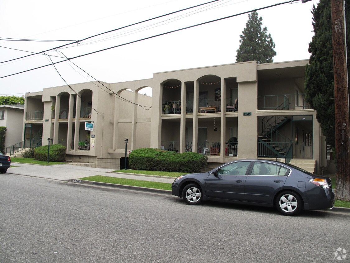 Foto del edificio - 10515-10519 Western Ave