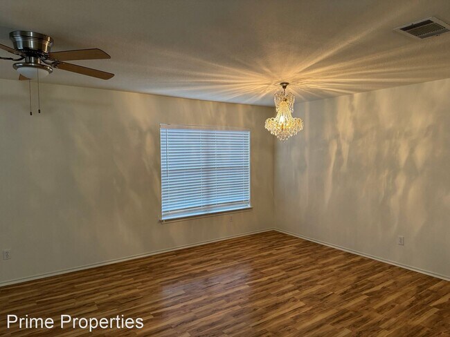 Building Photo - 3 br, 2.5 bath House - 12940 Dionysus Dr