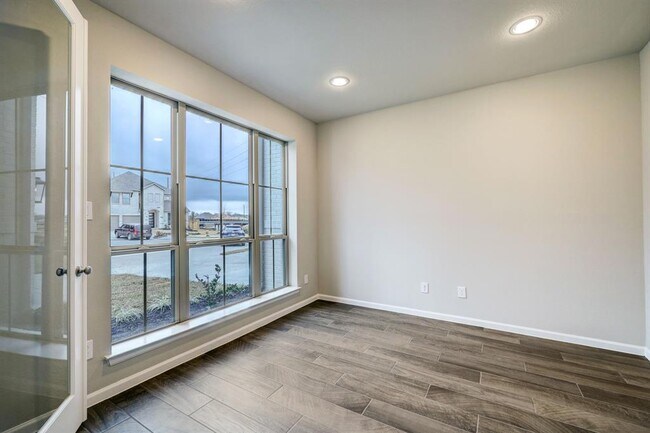 Building Photo - 1511 Country Air Ln
