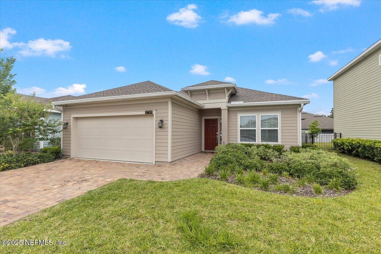 Primary Photo - 1719 Amberly Dr