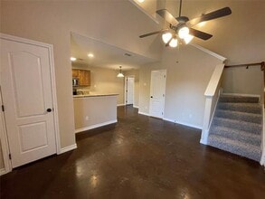 Building Photo - 3809 Branch Way