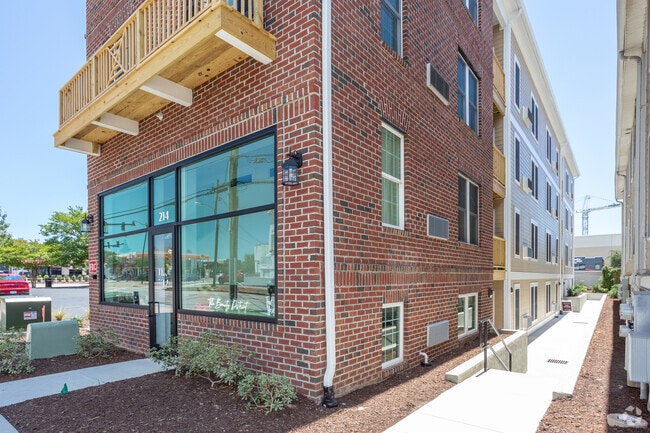 Building Photo - The Terrace Apartments