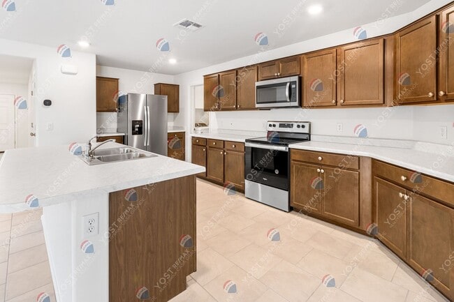 Foto del edificio - Gorgeous home- $500 off the 1st months rent