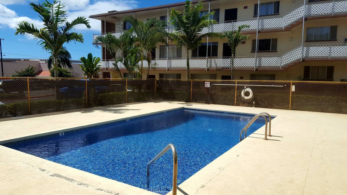 Primary Photo - 2 Bedroom / 1 Bath at the Leolua Gardens