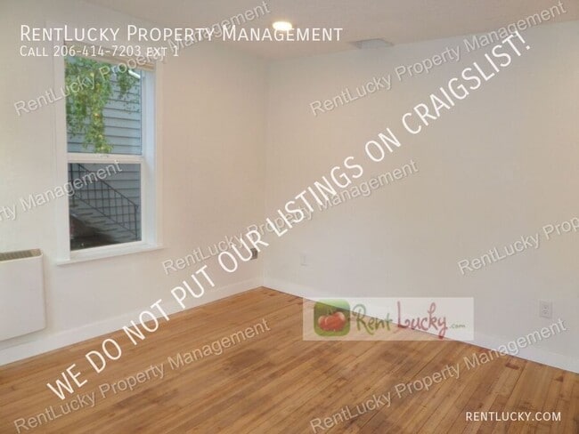 Building Photo - 2110 NE 85th St