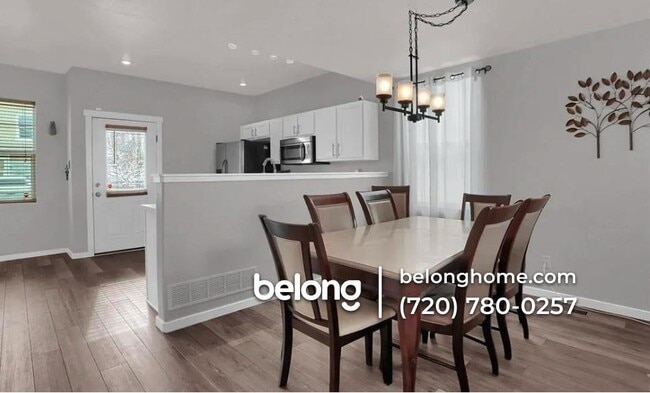 Foto del edificio - 1265 Flycatcher Ln