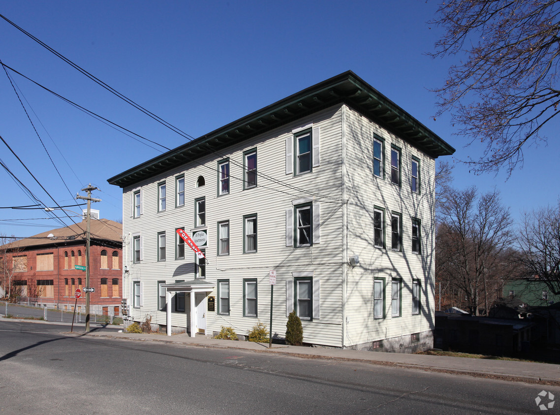Primary Photo - 18 Poplar St